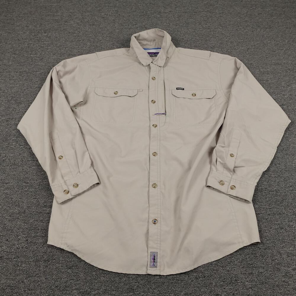 Patagonia Shirt Mens Medium Beige Solid Long Sleeve Button Up Fishing Outdoor
